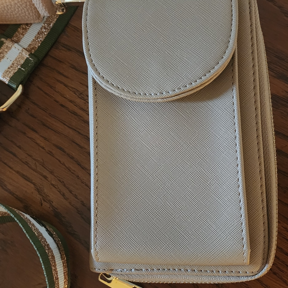 Chic Gray Women's Wallet